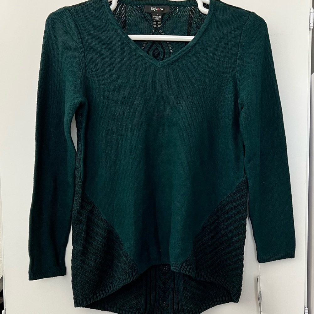 NWT Style & Co Sweater Green Pullover Size Small